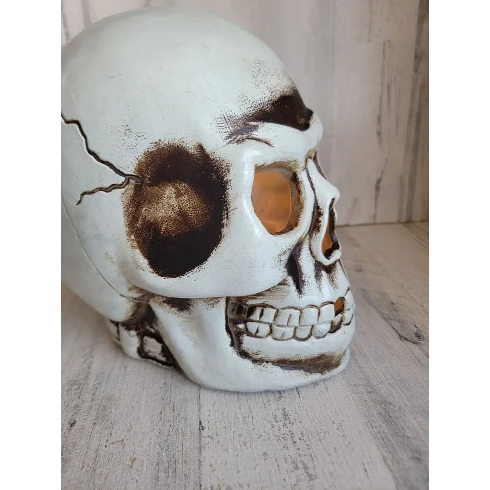 Blow‎ mold skull head Halloween prop decor light up unique skeleton
